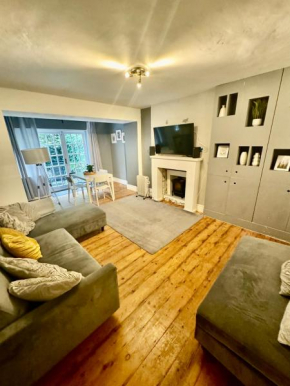 Delightful Garden Flat Clifton BS8